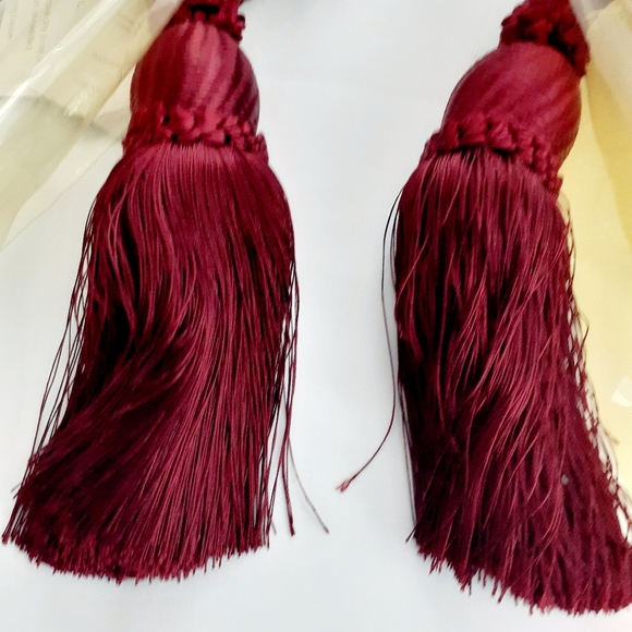 JC Penney Home Collection Curtain Tieback Tassel - Picture 7 of 10